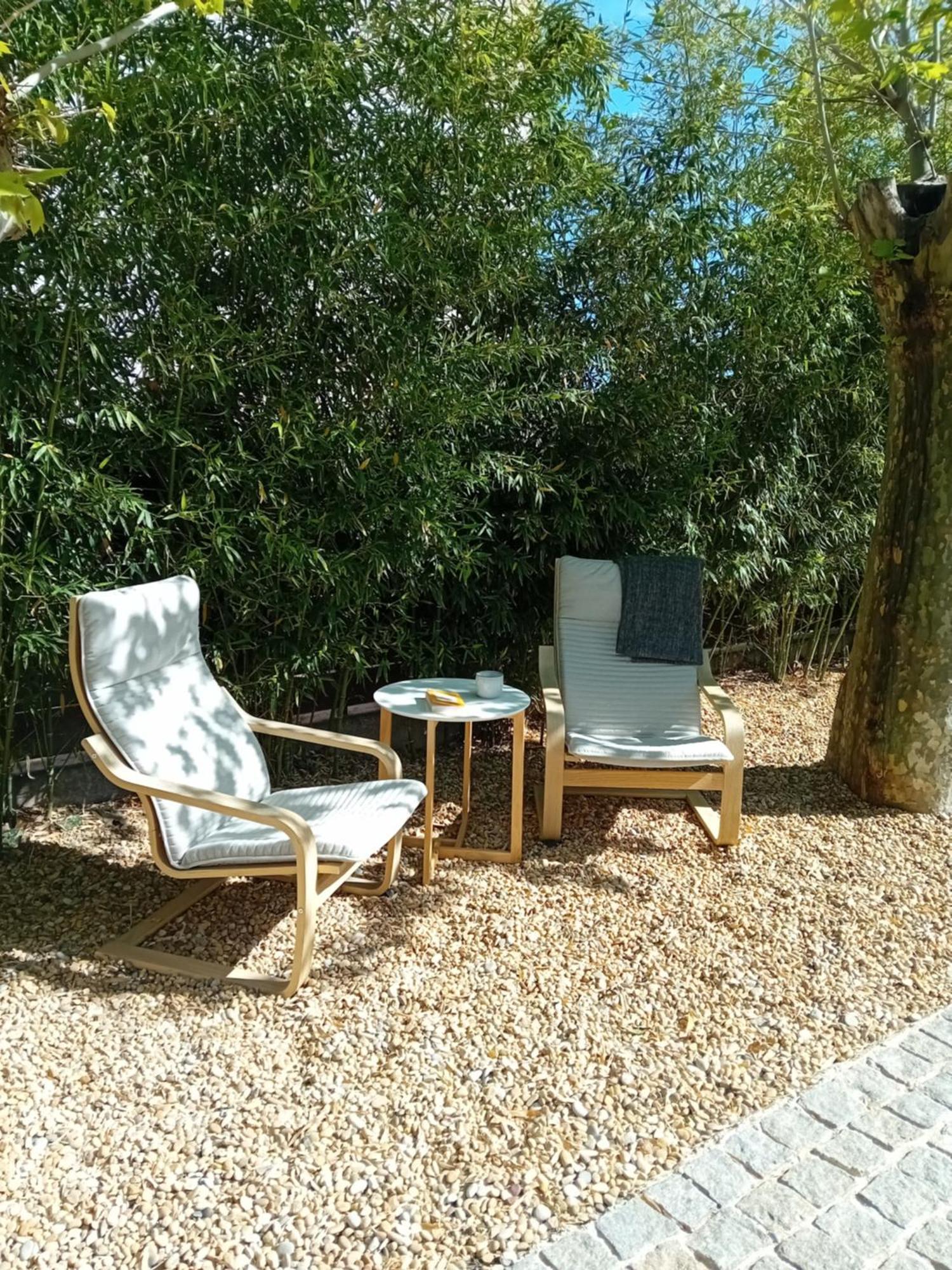 Chambre Dans Maison De Maitre Hotel Cuers Exterior foto